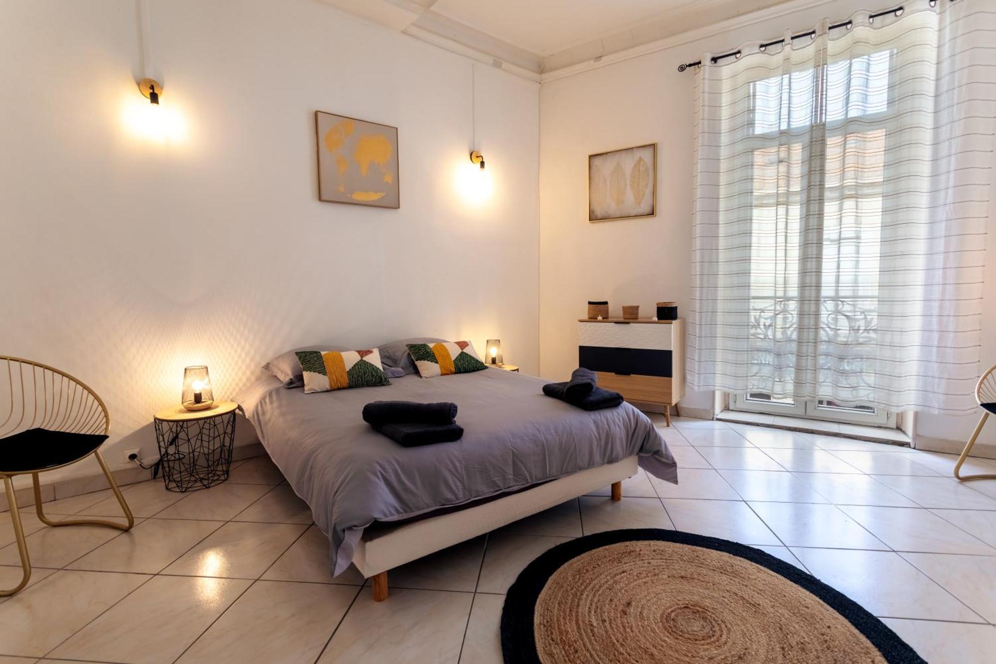 Le Albert 1Er Beziers Appartements Tout Equipes Exteriör bild