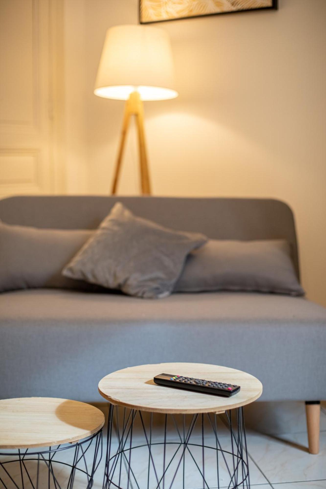 Le Albert 1Er Beziers Appartements Tout Equipes Exteriör bild